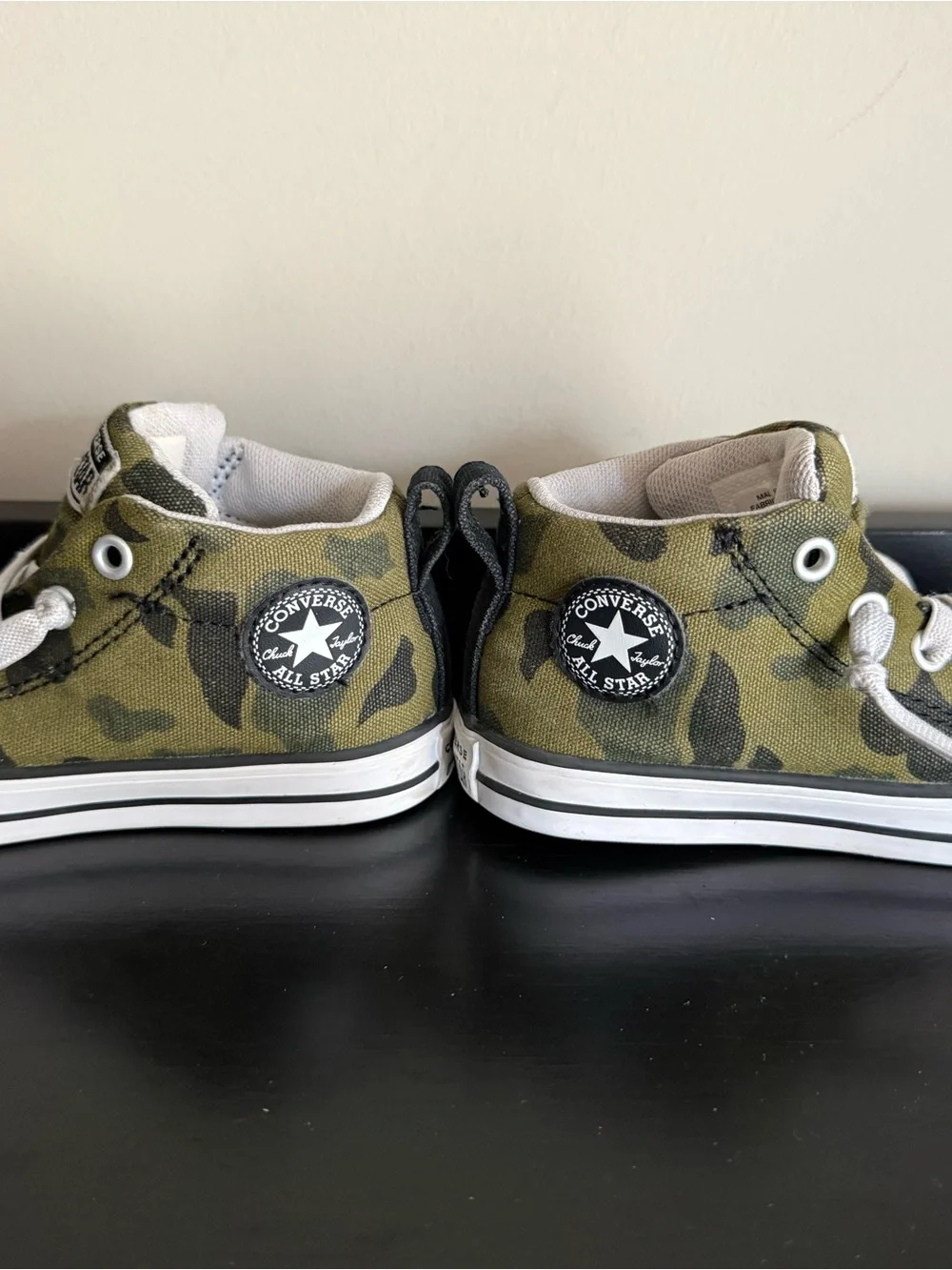 Converse All Star Toddler Camo High Top Sneakers Size 5 Army Green